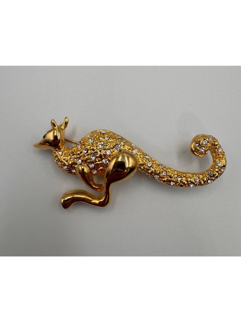 Vintage Rhinestone Kangaroo Brooch Gold Tone Figural Animal Pin